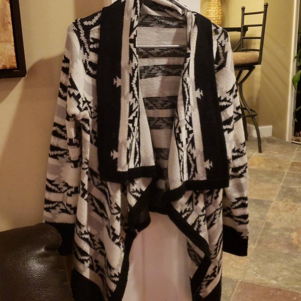 Black and white Cardigan